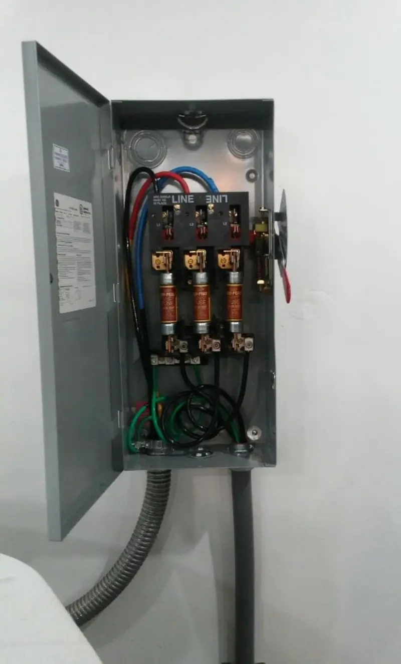 Three-phase disconnect switch installed for Smoke Detector Installation in Dryden